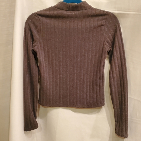 Women's/Juniors dark green ribbed sweater - Picture 5 of 8